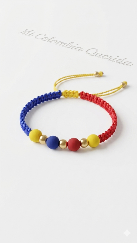 Pulsera Colombia Tricolor Ajustable – Diseño Artesanal con Detalles Dorados