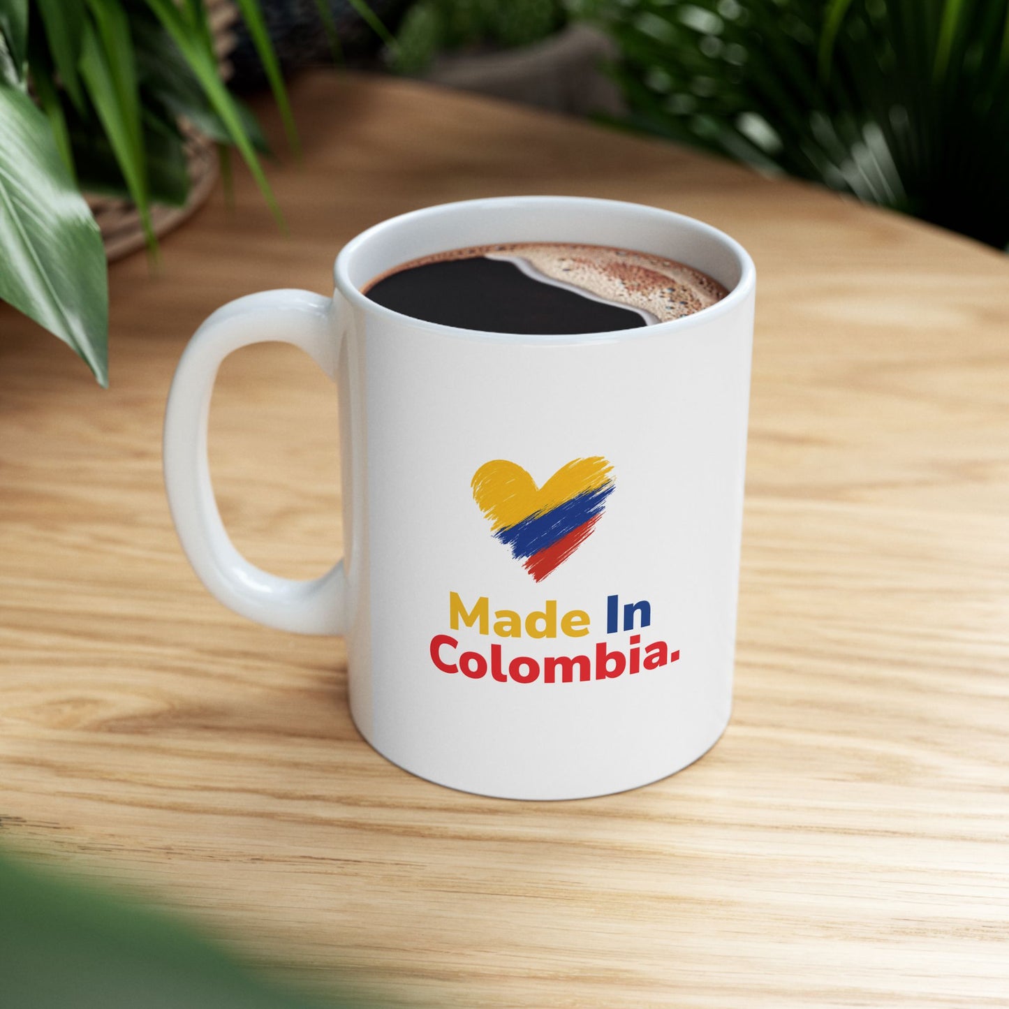 Taza de cerámica de Colombia